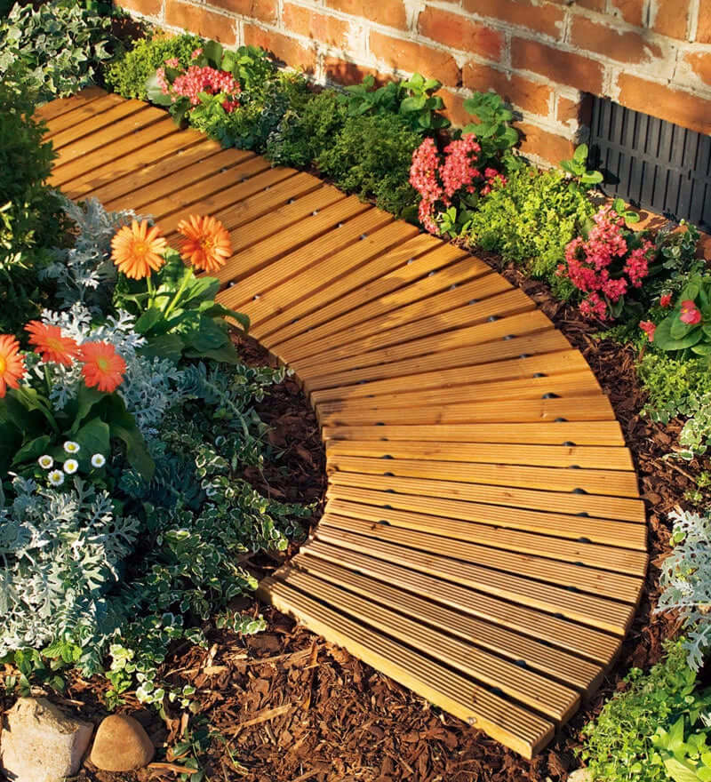  4' Roll-Out Curved Cedar Pathway